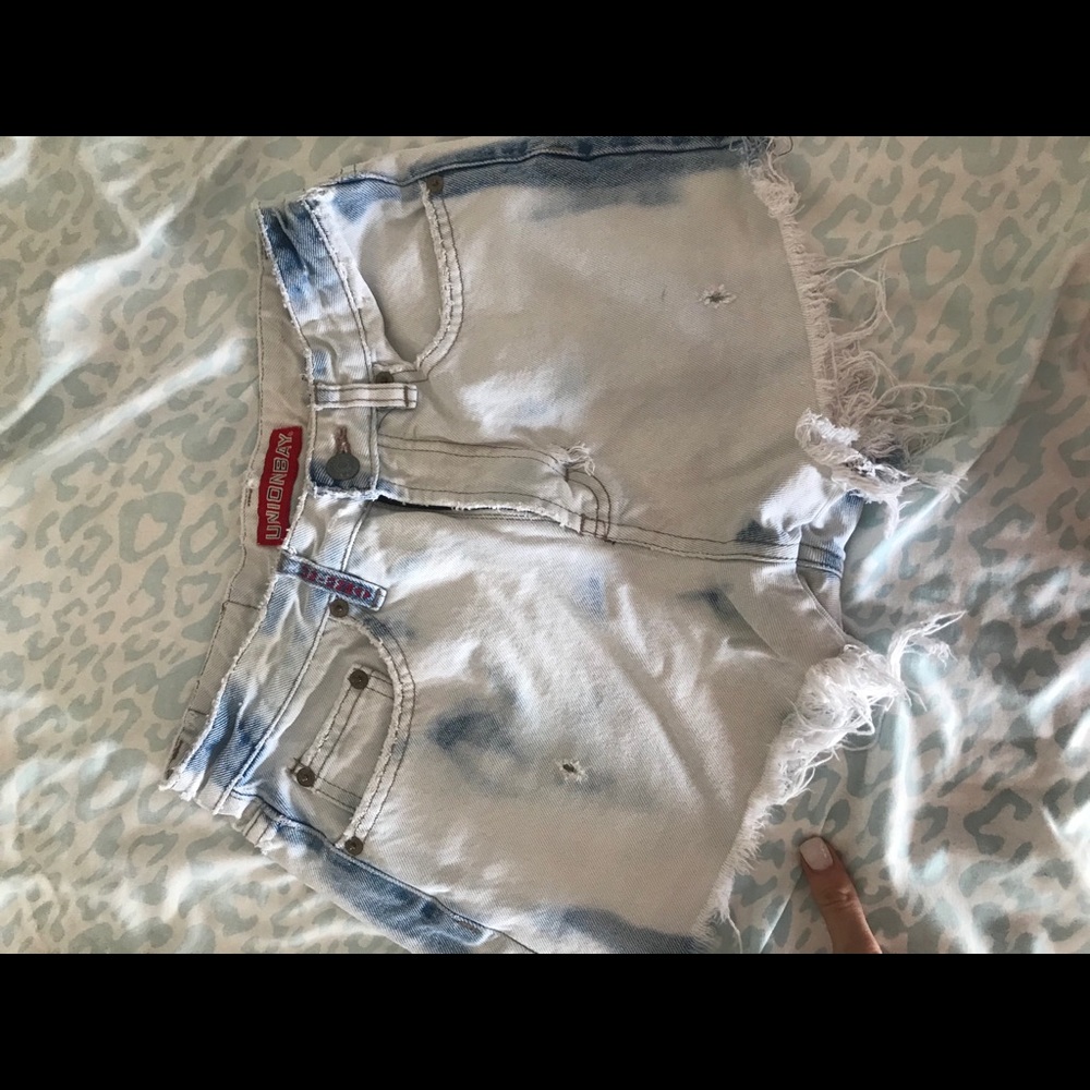 Women’s Jean Shorts